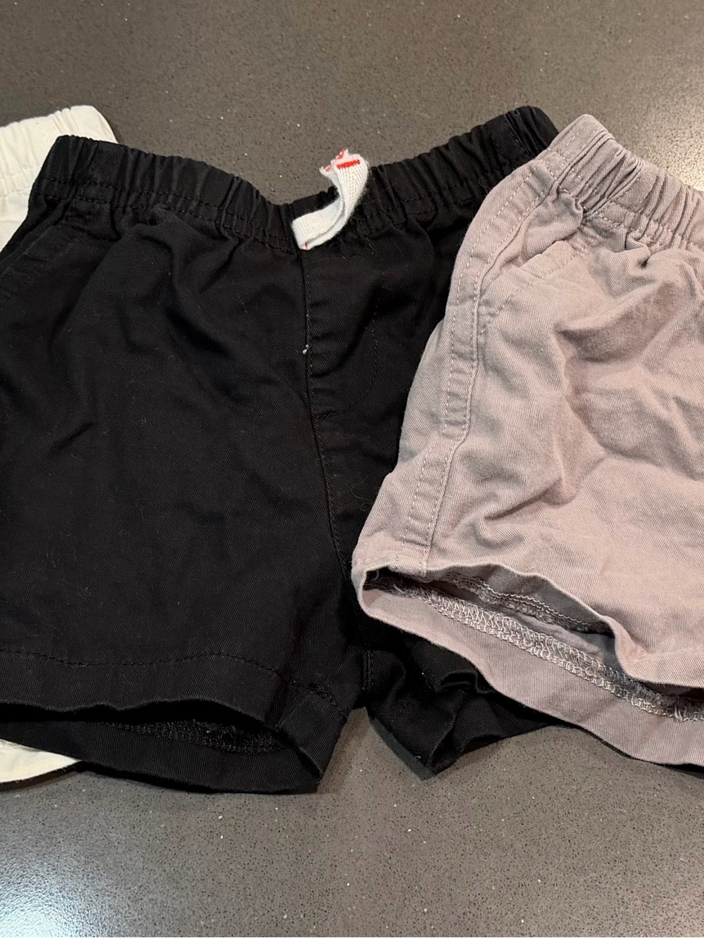 SHEIN Black and Light Gray Kids Elastic-Waist Shorts Duo